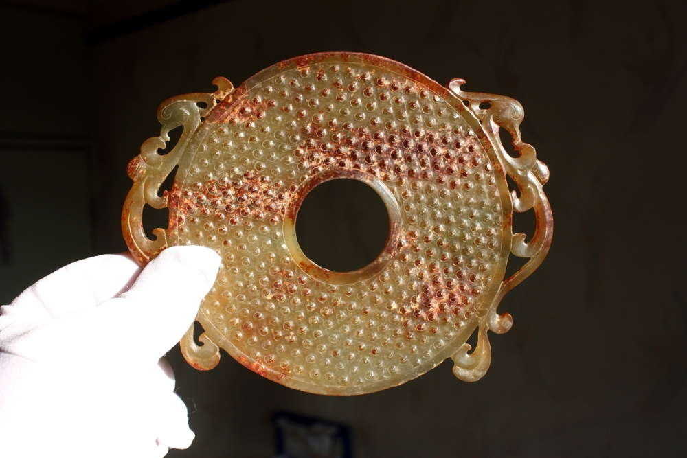 惨了一年的中年人，年底花三千块吃顿饭怎么了？_英亚官网